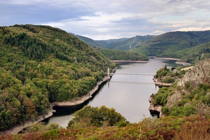 France, Cantal, Paulhenc, the Gorges de la Truyere (Truyere river canyon) and the Treboul Bridge