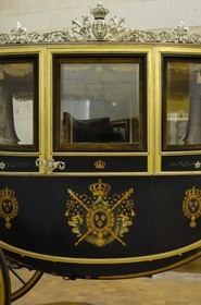 France, Loir et Cher (41), Vallée de la Loire classée Patrimoine Mondial de l' UNESCO, château de Chambord, carrosse du comte de Chambord (1871)