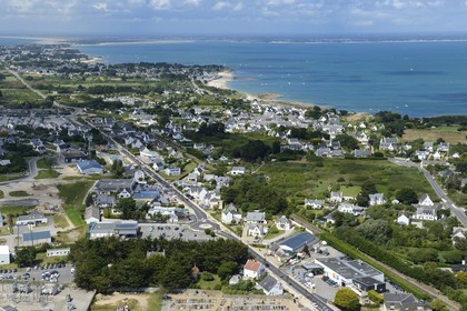 France, Morbihan, Quiberon  peninsula (presqu'ile de Quiberon), Quiberon (aerial view)