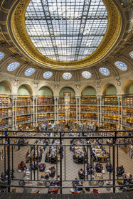 France, Paris (75), Bibliothèque Nationale de France (National Library of France), Richelieu site, the Oval Room both a reading room and a place for visitors