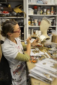 France, Paris (75), Opéra Garnier, les ateliers du costume, l'atelier décoration costume