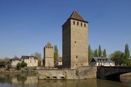 France, Bas Rhin (67), Strasbourg, quartier de la Petite France, les Ponts Couverts
