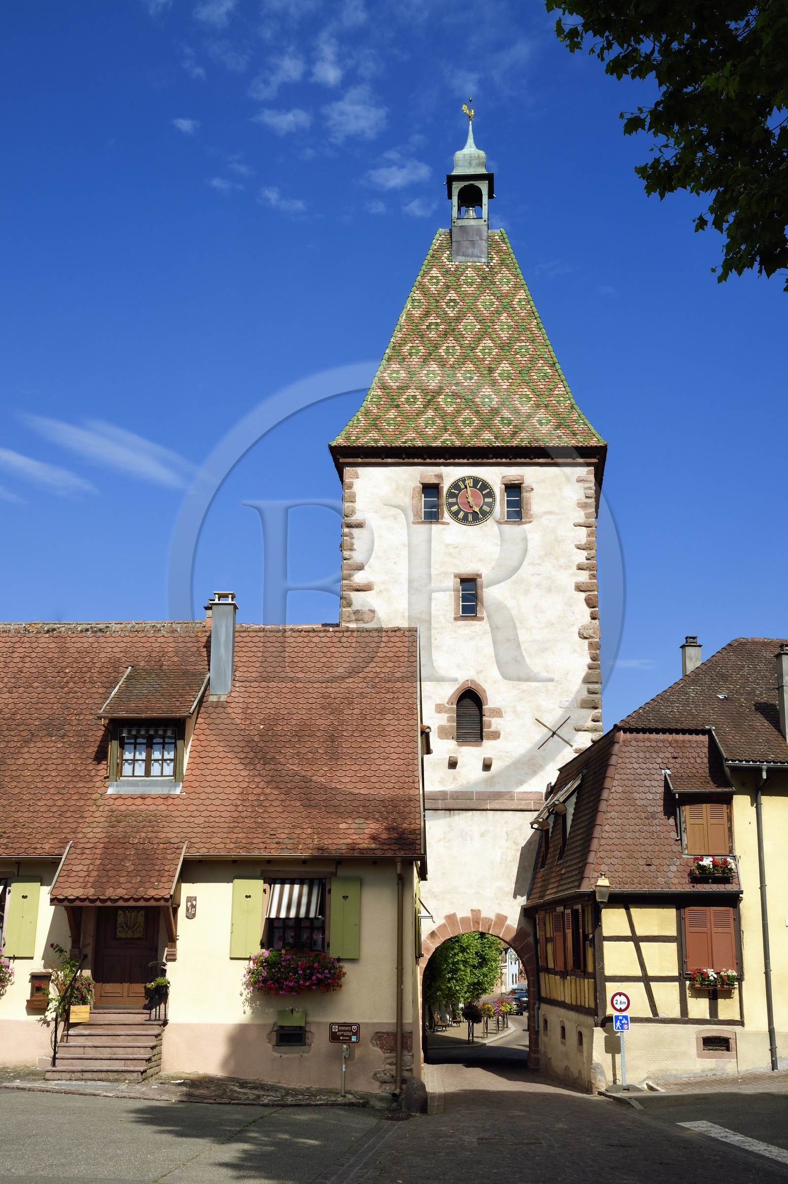 France, Haut Rhin, the Alsace Wine Route, Bergheim, the high gate dating from the 14th century