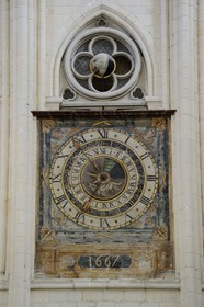 France, Seine-Maritime (76), Pays de Caux, Côte d'Albâtre, Fécamp, abbatiale de la Sainte-Trinité, horloge astronomique à marées 1667
