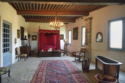 France, Vaucluse, Parc Naturel Regional du Luberon (Natural Regional Park of Luberon), Ansouis, labelled Les Plus Beaux Villages de France (The Most Beautiful Villages of France), Ansouis castle, 17th century room