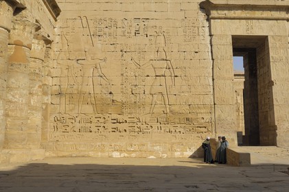 Egypte, Haute Egypte, vallée du Nil, environs de Louxor, nécropole thébaine classée Patrimoine Mondial de l'UNESCO, Thèbes Ouest, Medinet Habou, temple de Ramses III