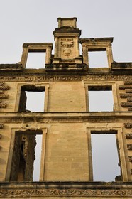 France, Vaucluse (84), Parc Naturel Regional du Luberon, La Tour d'Aigues, ruines du chateau Renaissance