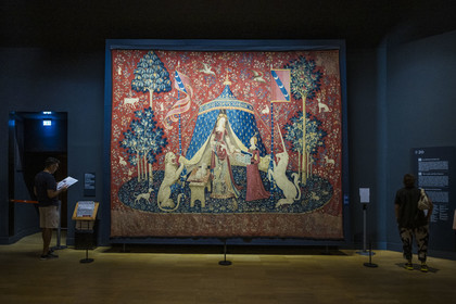 France, Paris, Musée de Cluny - Musée national du Moyen-Age (Middle Ages Museum in the former Hotel de Cluny), tapestries of the Lady and the Unicorn called My only Desire (a sixth sense the heart?) (circa 1500, wool and silk)