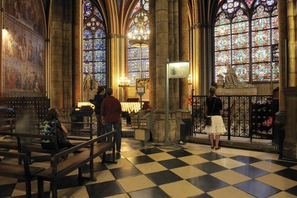 France, Paris, ile de la Cite, Notre-Dame Cathedral, chapel of the ambulatory, Mgr. Pierre de Condi's monument