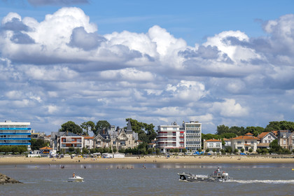 France, Charente-Maritime, Royan, seafront and Grande-Conche beach with the small building (in orange) La Perrinière from the 1950s designed by the architects M. Barnier and J. Daugrois