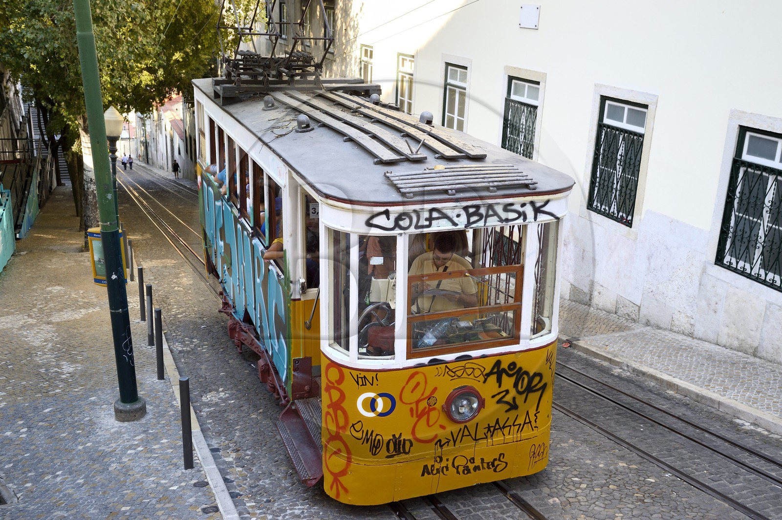 Portugal, Lisbonne, quartier du Bairro Alto, Elevador da Gloria, funiculaire