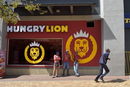 Namibie, région de Khomas, Windhoek, Fast food sur Independence Avenue