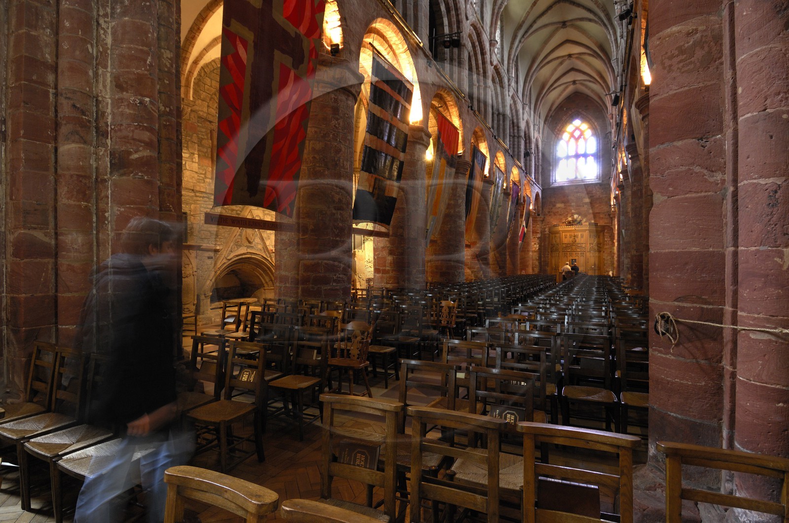 Royaume-Uni, Ecosse, Iles Orcades, Mainland, ville de Kirkwall, la cathédrale Saint-Magnus en grès rouge