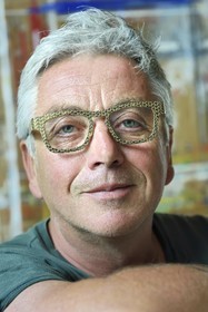 France, Finistère (29), Lannilis, Prat Ar Coum, l'artiste peintre Loic Madec