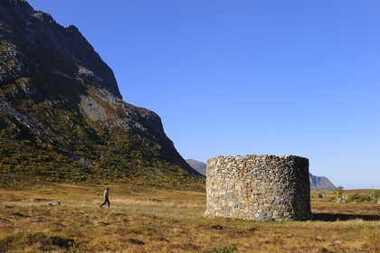 Norvège, Nordland, Iles Lofoten, Ile de Flakstadoy, Epitaph oeuvre de l'artiste Toshikatsu Endo