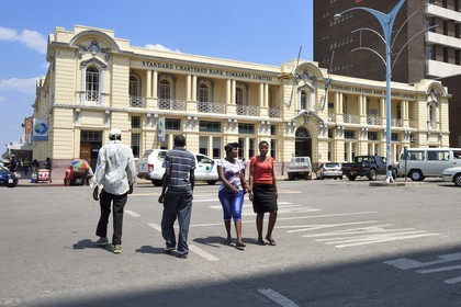 Zimbabwe, Bulawayo, à l'angle de Fife street et 8ème avenue dans le centre ville