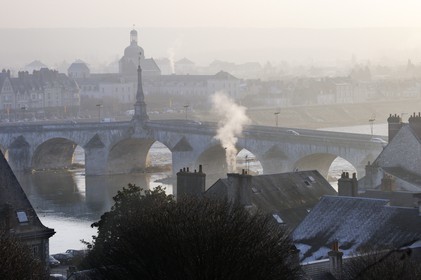 France, Loir et Cher, Blois, Jacques Gabriel bridge above the Loire