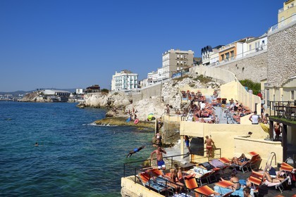 France, Bouches-du-Rhône (13), Marseille, quartier des Catalans, restaurant le Bistrot plage sous la Corniche du Président JF Kennedy