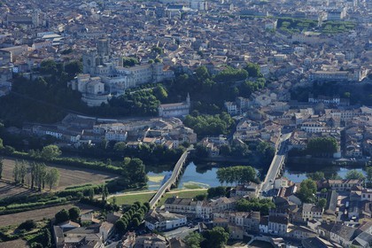 France, Herault, Beziers with the Saint Nazaire cathedral and the Orb river