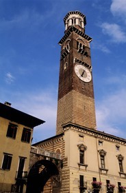 Italy, Venetia, Verona, Piazza Erbe, Lamberti Tower
