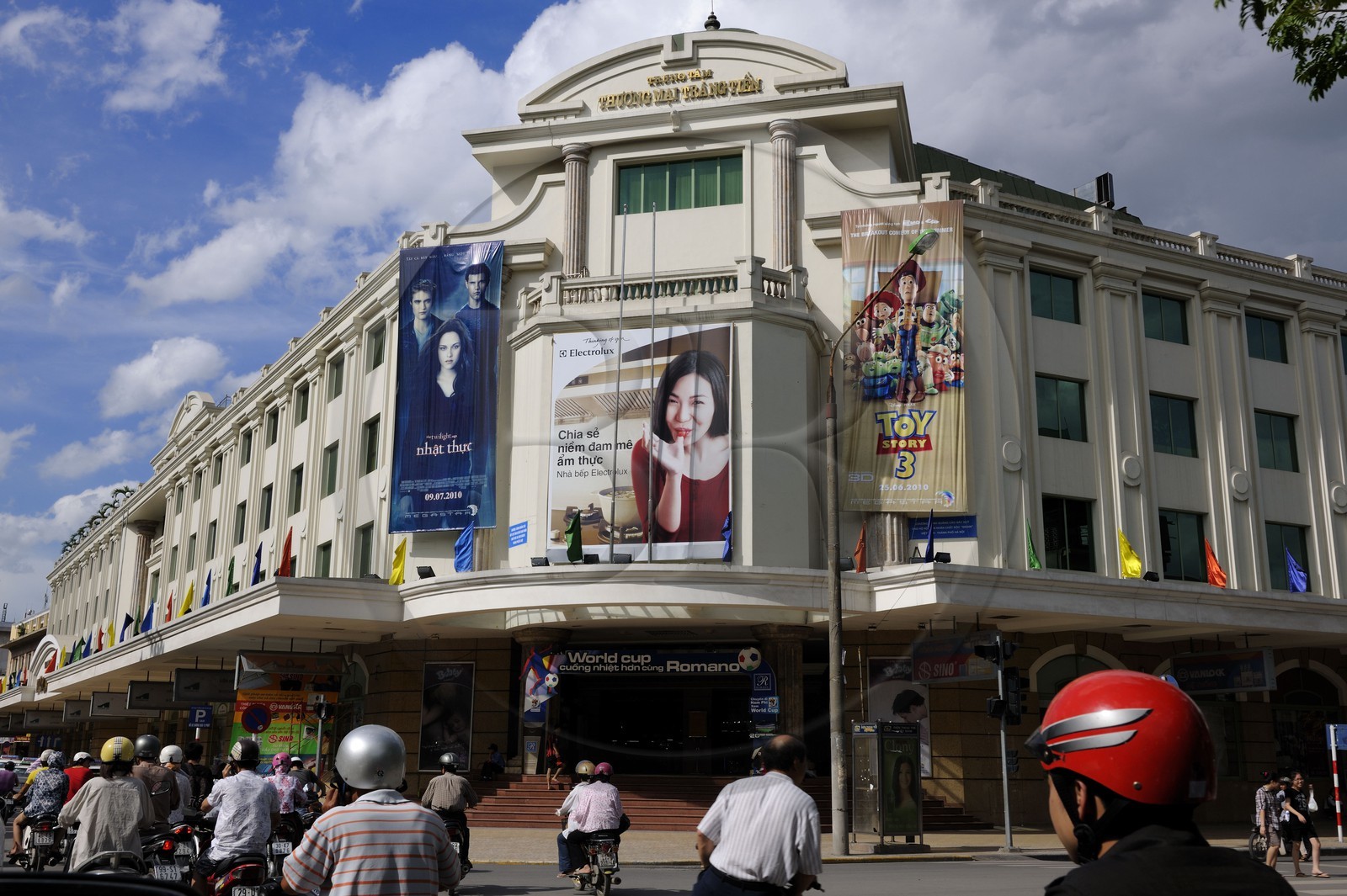 Vietnam, Hanoï, grand magasin
