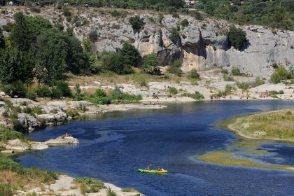 France, Gard, region of the Pays d'Uzege, the river Gardon at Collias
