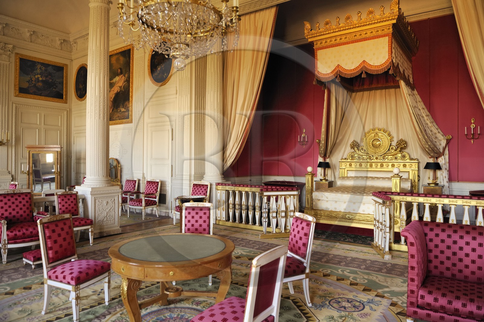 France, Yvelines (78), château de Versailles, classé Patrimoine Mondial de l'UNESCO, le Grand Trianon, chambre de l'impératrice