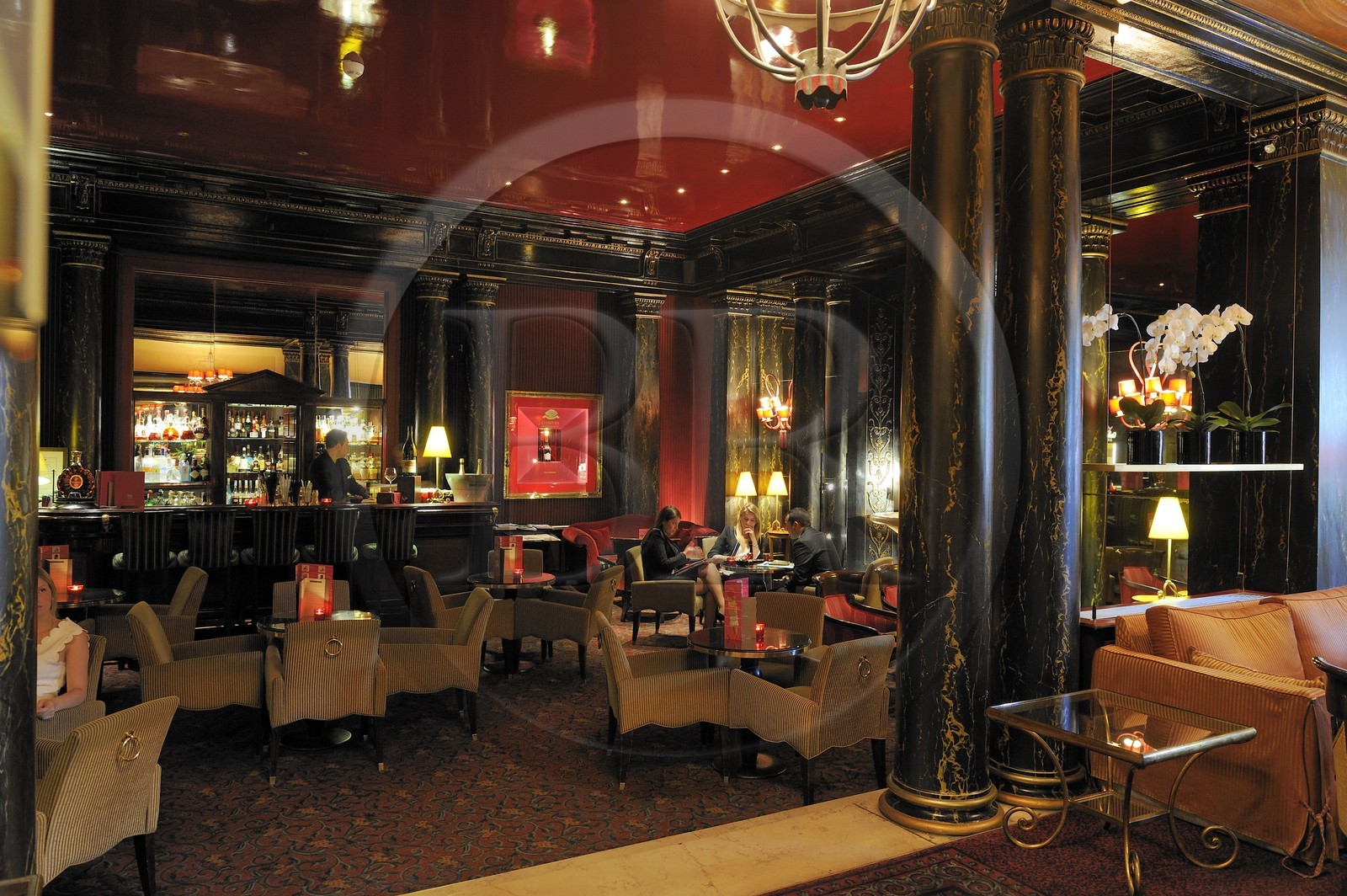 France, Paris (75), l'hôtel du Louvre, bar de l'hotel qui est resté dans son style haussmannien