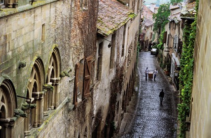 France, Tarn (81), Cordes-sur-Ciel, Hôtel de Grand Veneur dans la Grand' Rue