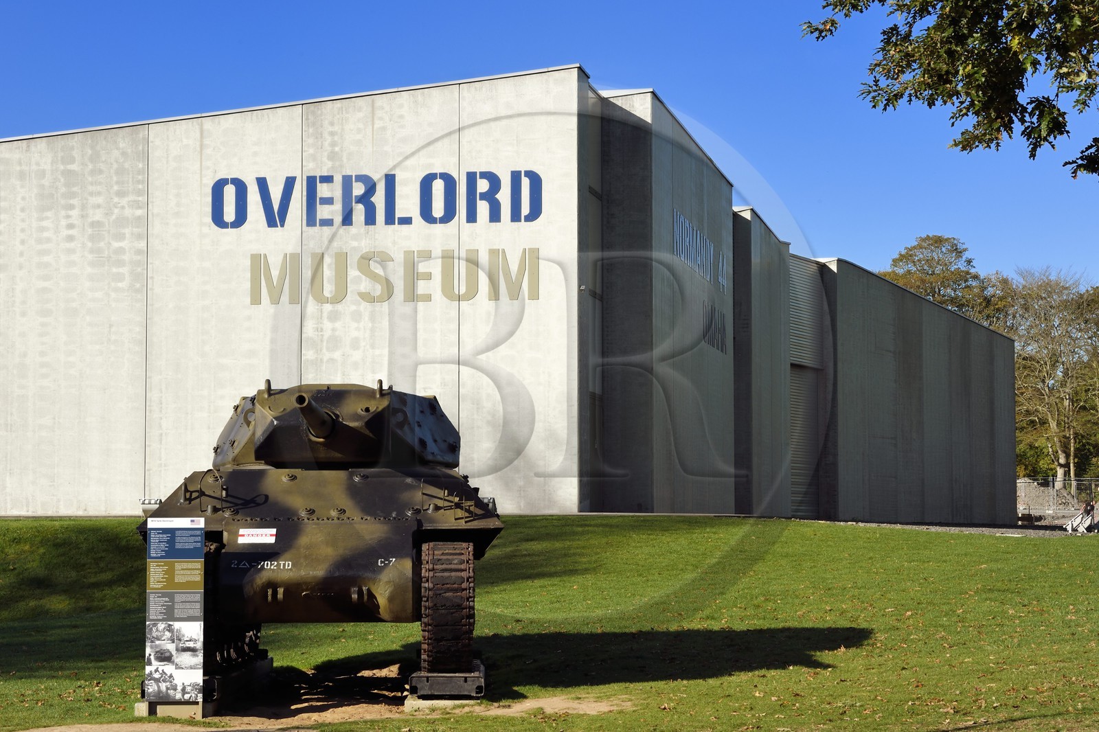 France, Calvados (14), Colleville-sur-Mer, Overlord-Museum, Normandy 44, char américain M10 Wolverine tank destroyer