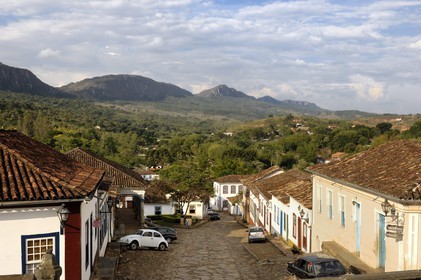 Brésil, Etat du Minas Gerais, Tirandentes, rue de la vieille ville (Route de l'or, Estrada Real)