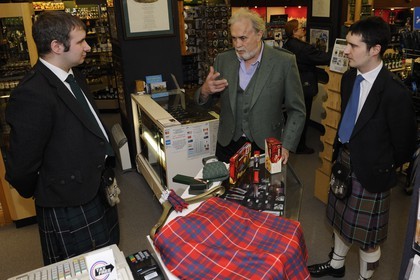 Royaume-Uni, Ecosse, région des Highlands, Inverness, Highland House of Fraser, Kilt maker & Supplier of Highland Dress