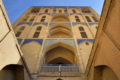 Iran, province d'Ispahan, Ispahan, place naghsh-i jahan aussi connue sous le nom de place Imam Khomeiny, palais Ali Qapu
