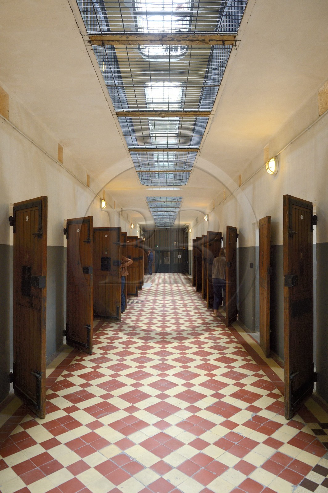 France, Rhône (69), Lyon, Mémorial Prison de Montluc, portes des cellules du rez-de-chaussée