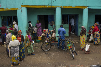 Rwanda, Province du Nord, District de Musanze (Ruhengeri), jour de marché à Muryabazira sur la Route Nationale 4 entre Kigali et Ruhengori