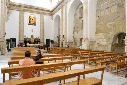 Espagne, Andalousie, Almeria, eglise de San Juan Evangelista, restes du mur de la qibla et du mihrab de l'ancienne Grande Mosquée avec une décoration almohade du XIIème siècle