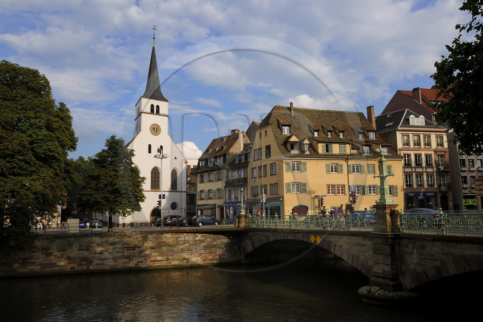 France, Bas-Rhin (67), Strasbourg, l’église Saint Guillaume, ancienne paroisse de la puissante corporation des Bateliers dans le quartier de la Krutenau