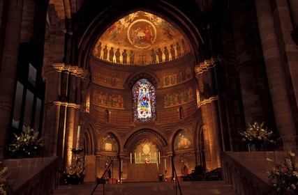 France, Bas-Rhin (67), Strasbourg, vieille ville classée au Patrimoine Mondial de l'UNESCO, le choeur de la cathédrale Notre-Dame