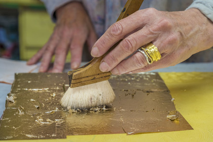 France, Hauts-de-Seine, Colombes, the french artist and lacquerer Isabelle Emmerique in her studio