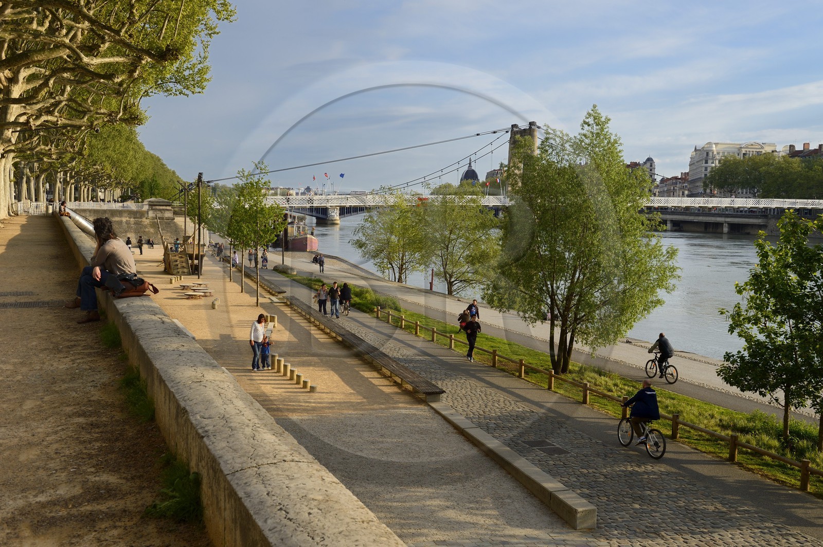 France, Rhône (69), Lyon, les berges du Rhône, quai Général Sarrail