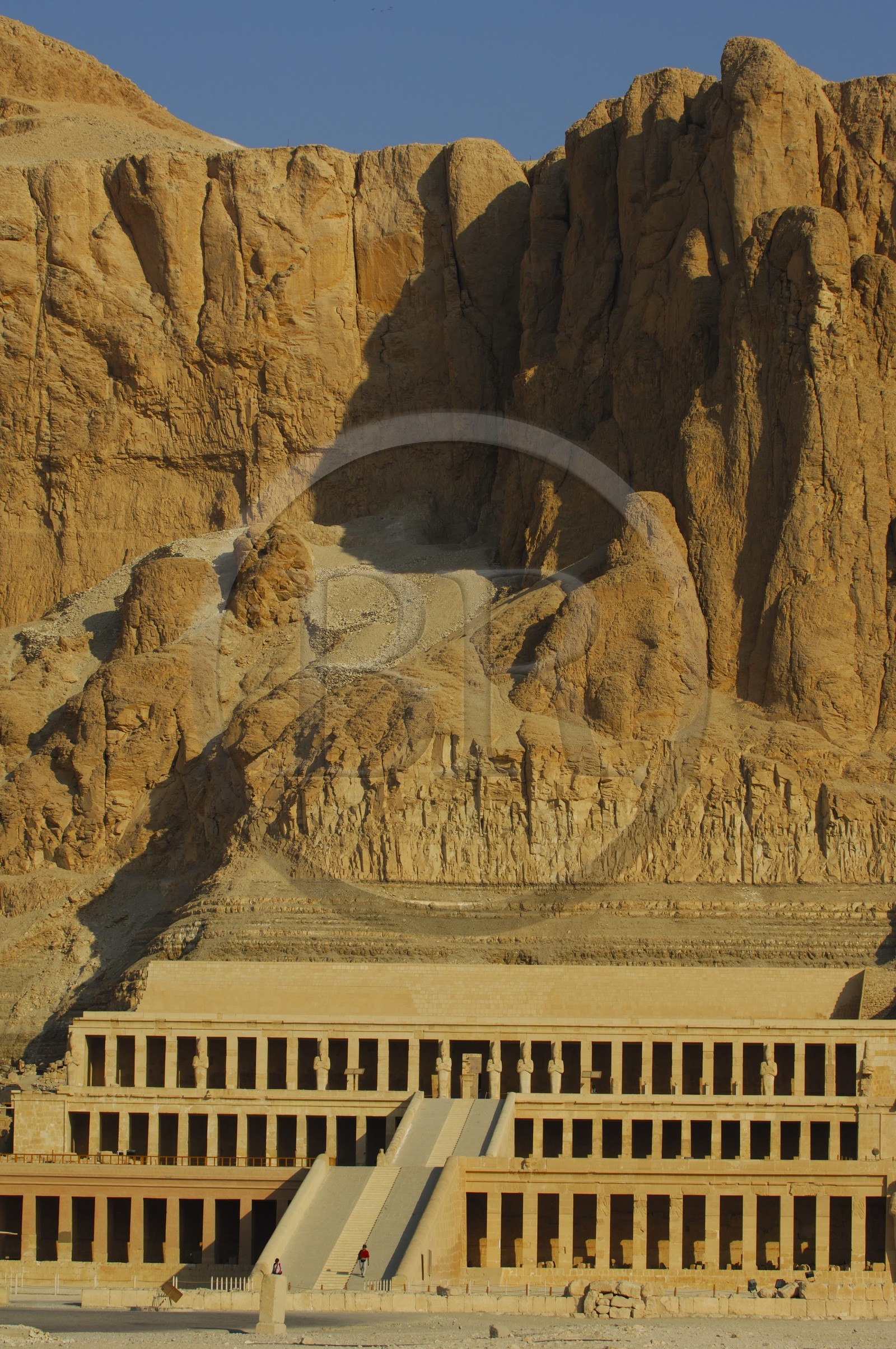 Egypte, Haute Egypte, vallée du Nil, environs de Louxor, nécropole thébaine classée Patrimoine Mondial de l'UNESCO, Thèbes Ouest, Deir el Bahari, temple d'Hatchepsout