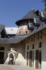 France, Loir-et-Cher (41), Vallée de la Loire classée Patrimoine Mondial de l'UNESCO, château de Chaumont-sur-Loire, les écuries, ancien four de céramiste transformé en manège