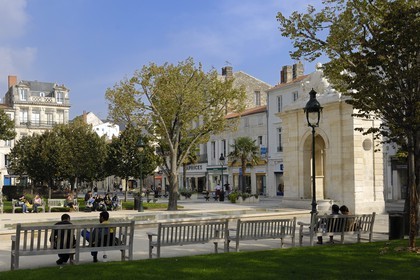 France, Charente-Maritime (17), Rochefort, la place Colbert