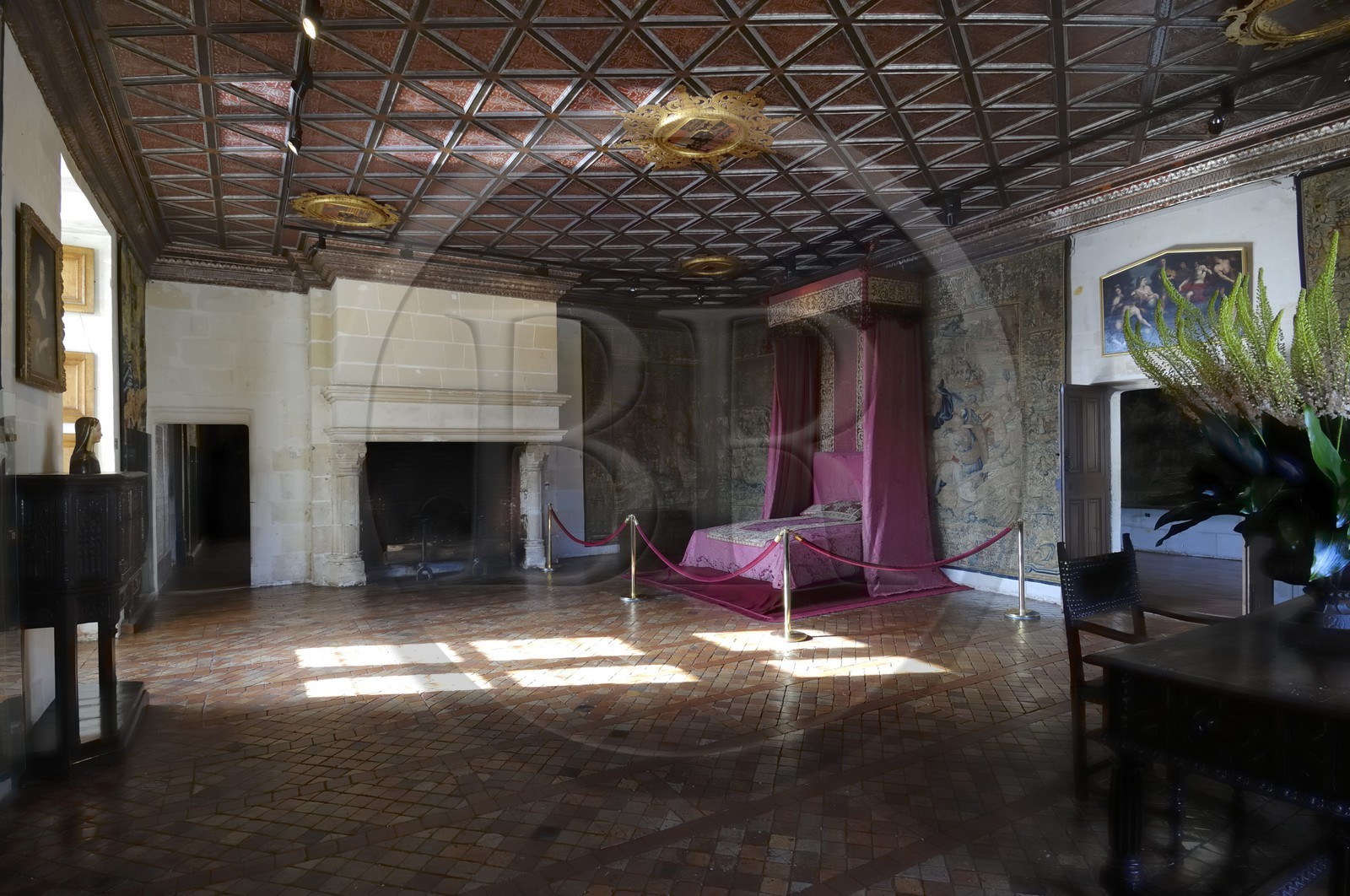 France, Indre-et-Loire (37), château de Chenonceau édifié de 1513 à 1521 de style Renaissance, chambre des cinq Reines