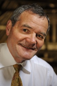 France, Côte-d'Or (21), le Château du Clos-de-Vougeot (vignoble des Côtes de Nuit), son dirigeant Claude Carlier