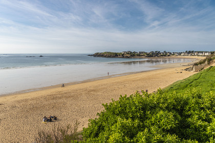 France, Ille-et-Vilaine (35), Côte d'Emeraude, Saint-Malo, plage du Mihinic