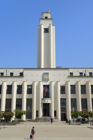 France, Rhone, Villeurbanne, architectural ensemble of the gratte-ciel (skyscrapers) built from 1927 to 1934, the city hall on the place Lazare Goujon