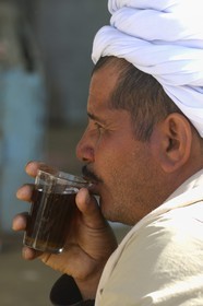 Egypte, Haute Egypte, Daraw au nord d'Assouan, marché aux animaux