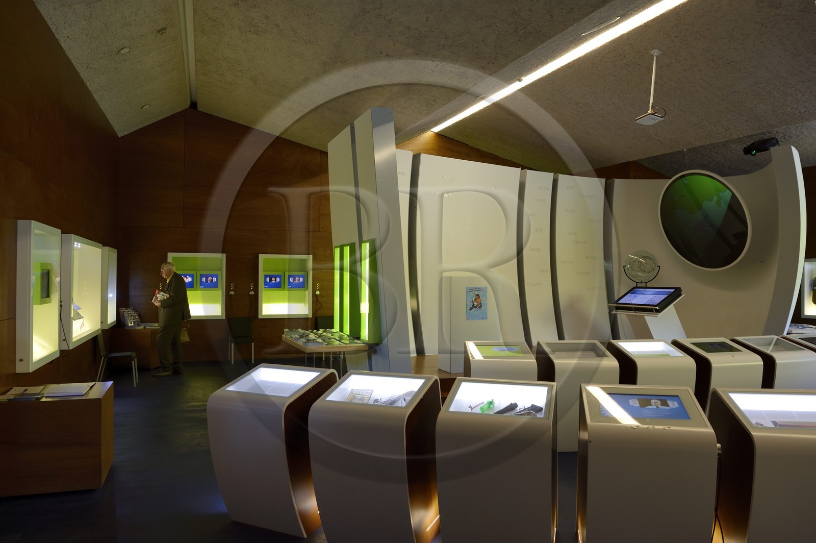 Luxembourg, district de Grevenmacher, région de la Moselle, Schengen, le musée européen dans le Centre Européen Luxembourg, district de Grevenmacher, région de la Moselle, Schengen, le musée européen dans le Centre Européen