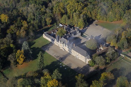 France, Loir et Cher, Villesavin Castle (Loire chateau) aerial view
